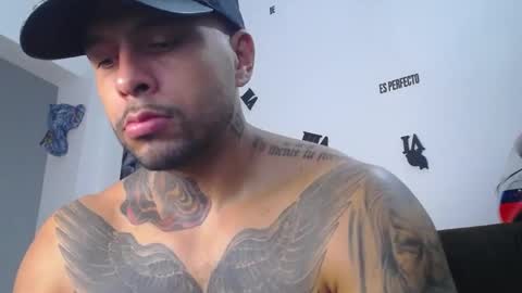 Dilan online show from November 8, 2025, 7:12 pm