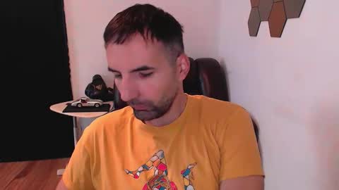 Gianni online show from October 16, 2025, 11:22 am