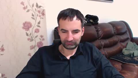 Gianni online show from November 6, 2025, 9:32 am