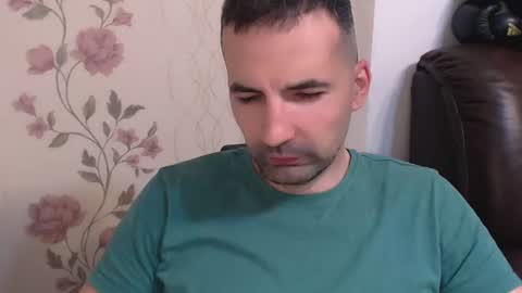 Snapshot of gianni_lion chatting on July 18, 2026, 6:56 pm Gianni online show from July 18, 2026, 6:56 pm