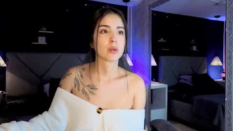 Snapshot of giapearl2 chatting on October 14, 2025, 1:12 pm Gia online show from October 14, 2025, 1:12 pm