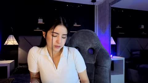 Snapshot of giapearl2 chatting on November 8, 2025, 1:22 pm Gia online show from November 8, 2025, 1:22 pm