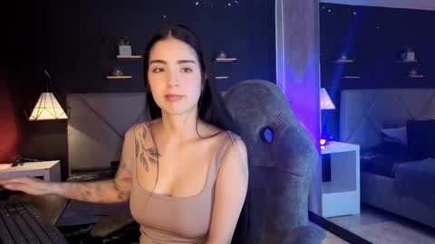 Snapshot of giapearl2 chatting on November 20, 2025, 2:34 am Gia online show from November 20, 2025, 2:34 am