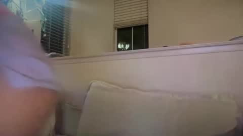 Snapshot of giathelibra chatting on September 21, 2025, 5:42 am giathelibra online show from September 21, 2025, 5:42 am