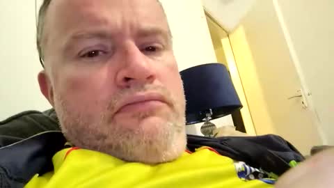 giddyup2222222 online show from November 18, 2025, 12:49 am