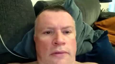 giddyup2222222 online show from April 25, 2026, 9:01 am