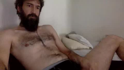 iggy online show from November 6, 2025, 9:54 am