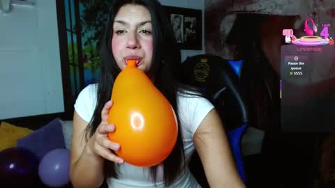 Gigi 3 online show from November 30, 2025, 4:27 am