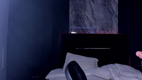 Gigi Doll online show from February 8, 2025, 2:38 pm