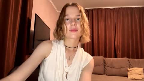 Snapshot of gigikray chatting on October 11, 2025, 6:28 pm Molly online show from October 11, 2025, 6:28 pm