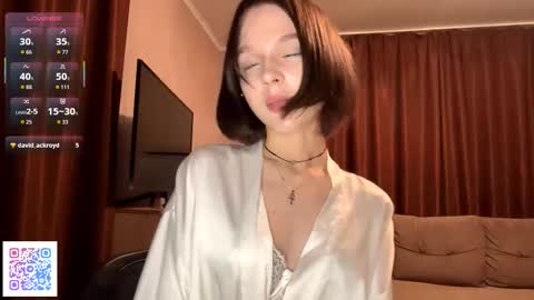 Snapshot of gigikray chatting on October 17, 2025, 8:00 pm Molly online show from October 17, 2025, 8:00 pm