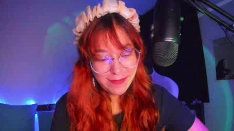 gigimooon online show from November 12, 2025, 2:12 am