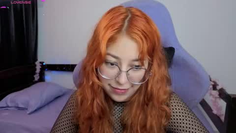 gigimooon online show from May 26, 2026, 1:01 am