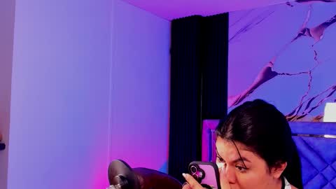 giia online show from January 14, 2026, 11:49 am