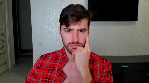 gilbertogonzales online show from January 21, 2025, 5:41 pm