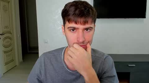 gilbertogonzales online show from March 1, 2025, 6:13 am