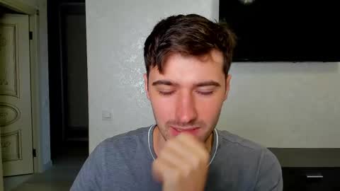 gilbertogonzales online show from March 2, 2025, 5:01 am