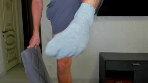 gilbertogonzales online show from March 9, 2025, 5:22 am