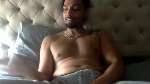 gilbone_gattsby online show from March 11, 2026, 7:31 pm