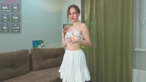 Snapshot of gillianshean chatting on October 20, 2025, 2:39 pm Anna online show from October 20, 2025, 2:39 pm