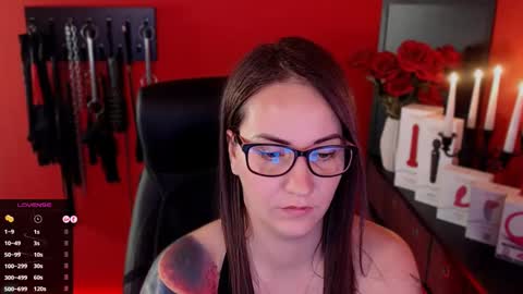 Snapshot of gina_hotlick chatting on January 10, 2025, 5:34 pm gina_hotlick online show from January 10, 2025, 5:34 pm