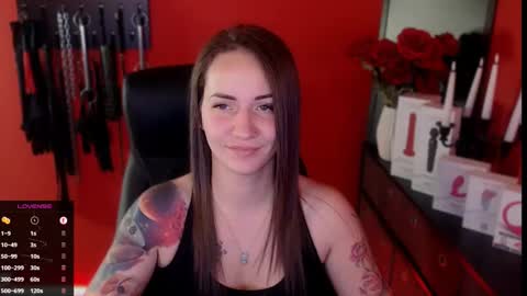 Snapshot of gina_hotlick chatting on January 18, 2025, 11:11 am gina_hotlick online show from January 18, 2025, 11:11 am