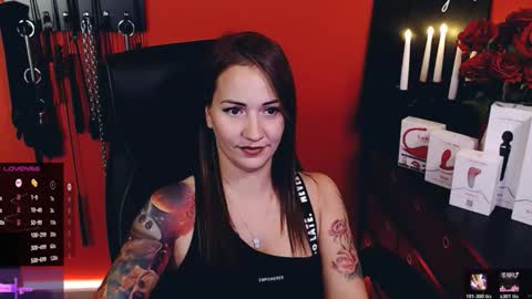 Snapshot of gina_hotlick chatting on October 17, 2025, 6:21 pm gina_hotlick online show from October 17, 2025, 6:21 pm