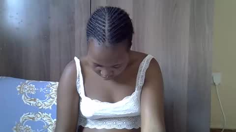 Snapshot of gina_sassy chatting on October 24, 2025, 12:34 pm Adiliah online show from October 24, 2025, 12:34 pm