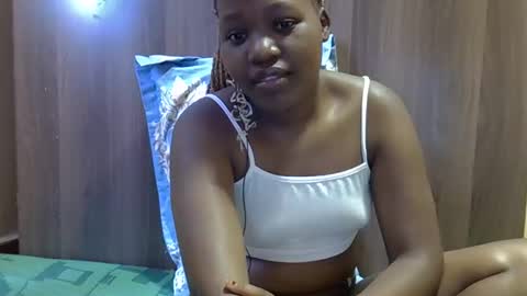 Snapshot of gina_sassy chatting on November 25, 2025, 7:08 am Adiliah online show from November 25, 2025, 7:08 am