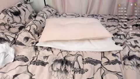 Snapshot of gina_vicious chatting on December 23, 2024, 6:00 am Gina online show from December 23, 2024, 6:00 am