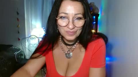 GinaONeon online show from October 1, 2025, 6:47 pm