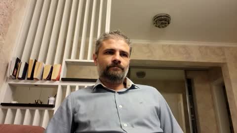 Snapshot of gindrie chatting on November 16, 2025, 6:41 am Gabriel online show from November 16, 2025, 6:41 am