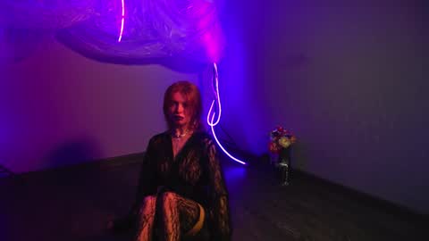        im expecting 350 thumbs up on my altar   online show from December 21, 2024, 4:19 am