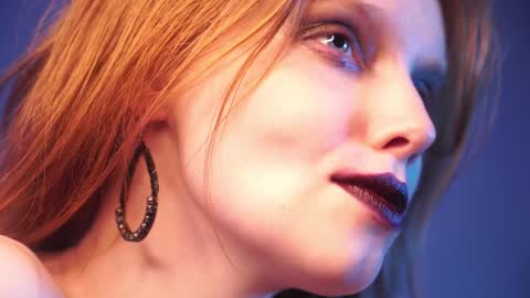        im expecting 350 thumbs up on my altar   online show from January 7, 2025, 1:06 am