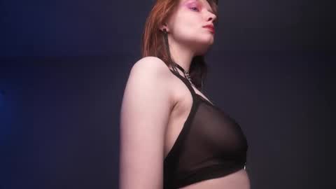        im expecting 350 thumbs up on my altar   online show from March 5, 2025, 10:21 pm