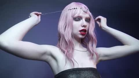        im expecting 350 thumbs up on my altar   online show from February 19, 2026, 10:06 pm