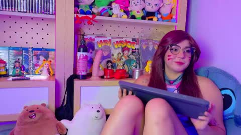 Ginger online show from May 1, 2026, 3:33 am
