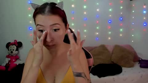 Snapshot of ginger_sweetty chatting on February 9, 2025, 1:33 am Ginger online show from February 9, 2025, 1:33 am