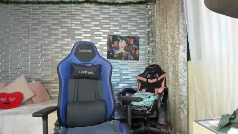 Ginger online show from April 9, 2026, 11:21 pm