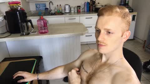 Snapshot of gingerboy_69 chatting on January 29, 2025, 10:16 am Jay online show from January 29, 2025, 10:16 am