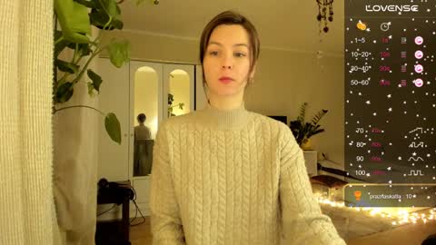 Snapshot of gingerbread__house chatting on December 21, 2024, 8:00 pm Vasilisa online show from December 21, 2024, 8:00 pm