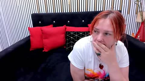 gingergreeneyes online show from November 18, 2025, 12:53 pm