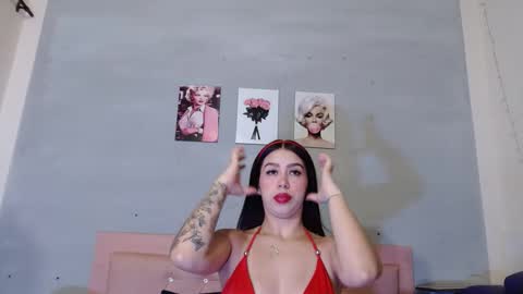 ginnifer_goodwin online show from October 6, 2025, 12:35 pm