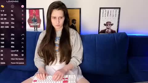 Snapshot of ginnyg_ chatting on January 17, 2025, 8:11 pm Ginnyg online show from January 17, 2025, 8:11 pm