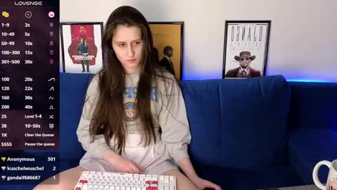 Snapshot of ginnyg_ chatting on January 17, 2025, 11:18 pm Ginnyg online show from January 17, 2025, 11:18 pm