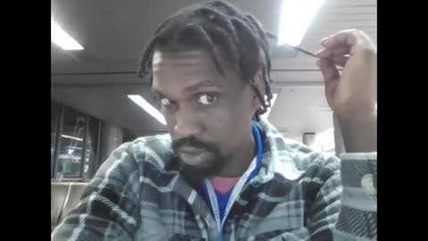 Snapshot of gino_crazy87 chatting on February 2, 2025, 3:10 am gino_crazy87 online show from February 2, 2025, 3:10 am