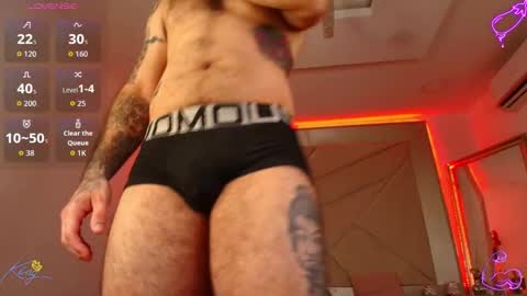 Snapshot of gio_lorenz chatting on February 24, 2026, 2:04 pm gio_lorenz online show from February 24, 2026, 2:04 pm