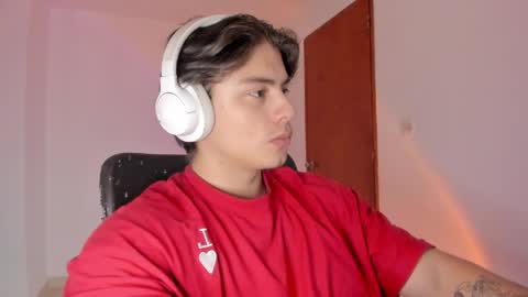 GioRusso online show from April 2, 2026, 3:42 pm