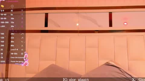 Snapshot of giorgia_13 chatting on February 7, 2025, 3:12 am giorgia online show from February 7, 2025, 3:12 am