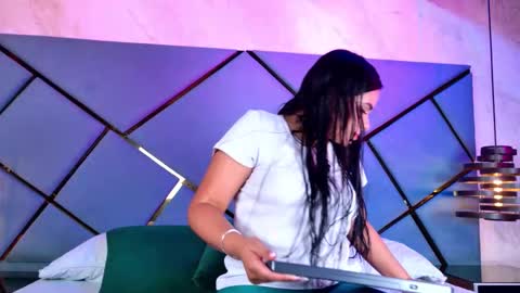 Snapshot of giorgia_13 chatting on September 23, 2025, 3:09 am giorgia online show from September 23, 2025, 3:09 am